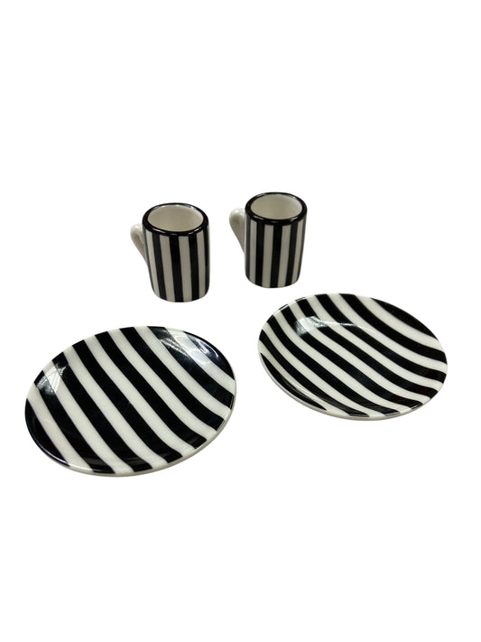 American Girl Black & White Dish Set Toys