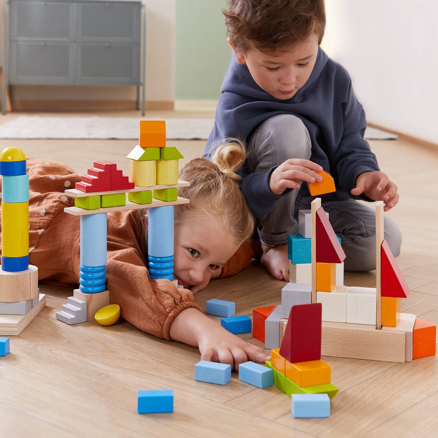 Colored Wooden Building Blocks - 85 Piece Set Architectural Blocks