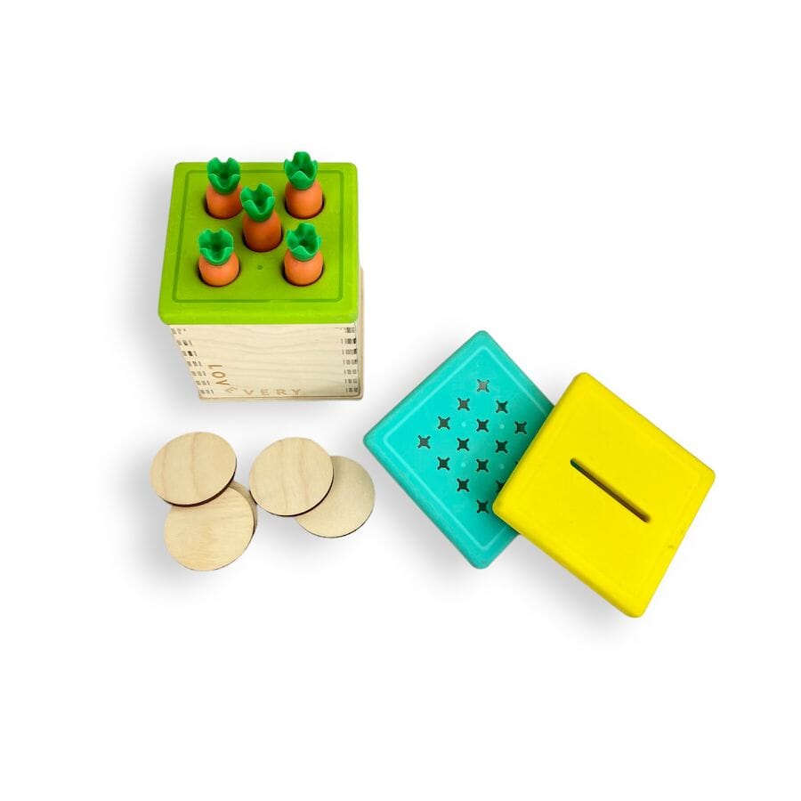 Lovevery Coin Box and Carrot Set Toys 
