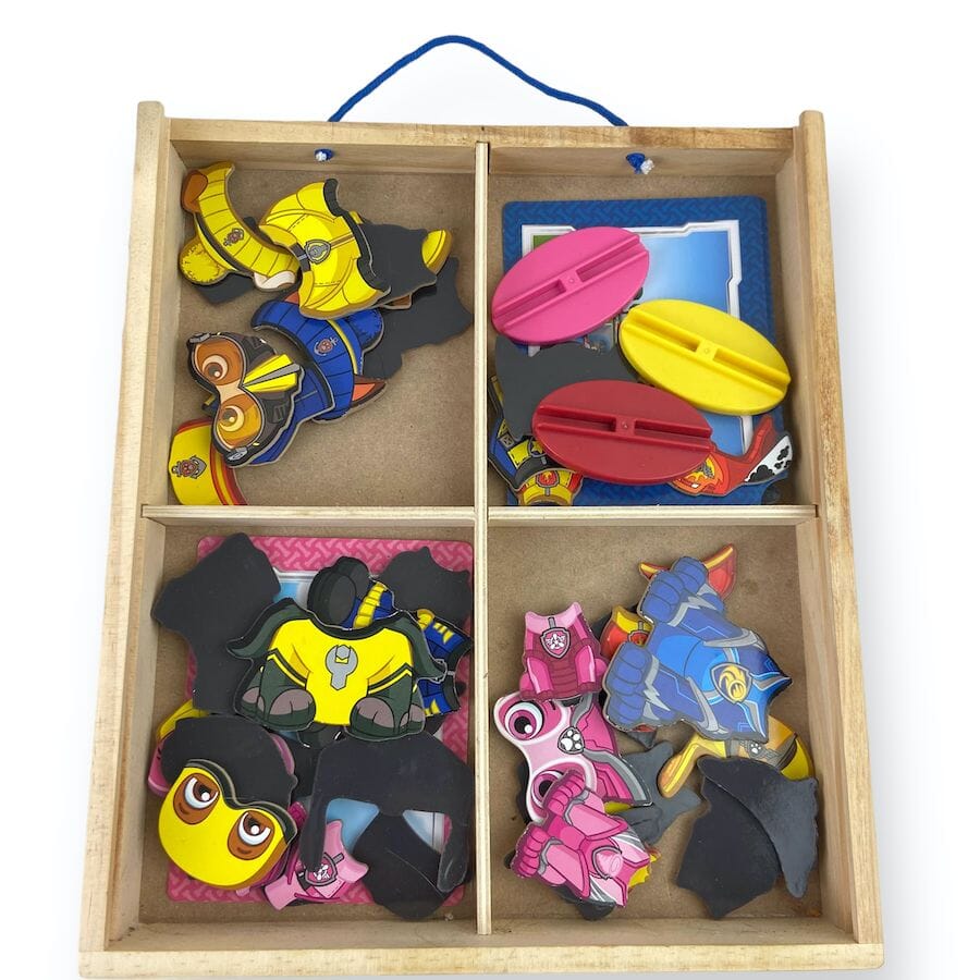 Melissa & Doug PAW Patrol Magnetic Play Set Toys