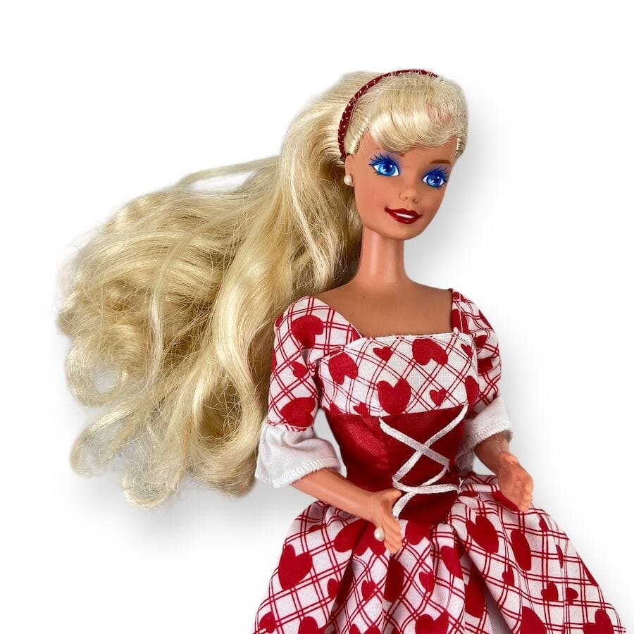 1995 Special Edition Valentine Sweetheart Barbie Doll Toys