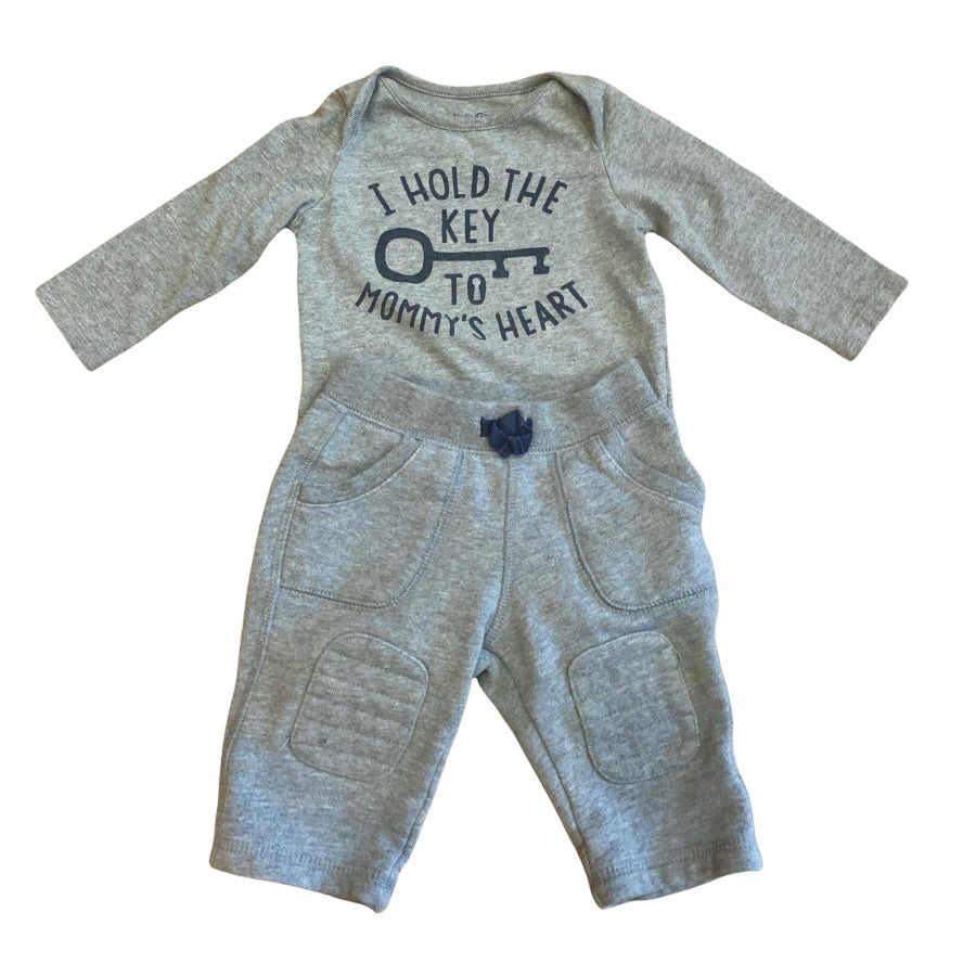 Baby Gap Onesie & Sweatpants 6-12 M