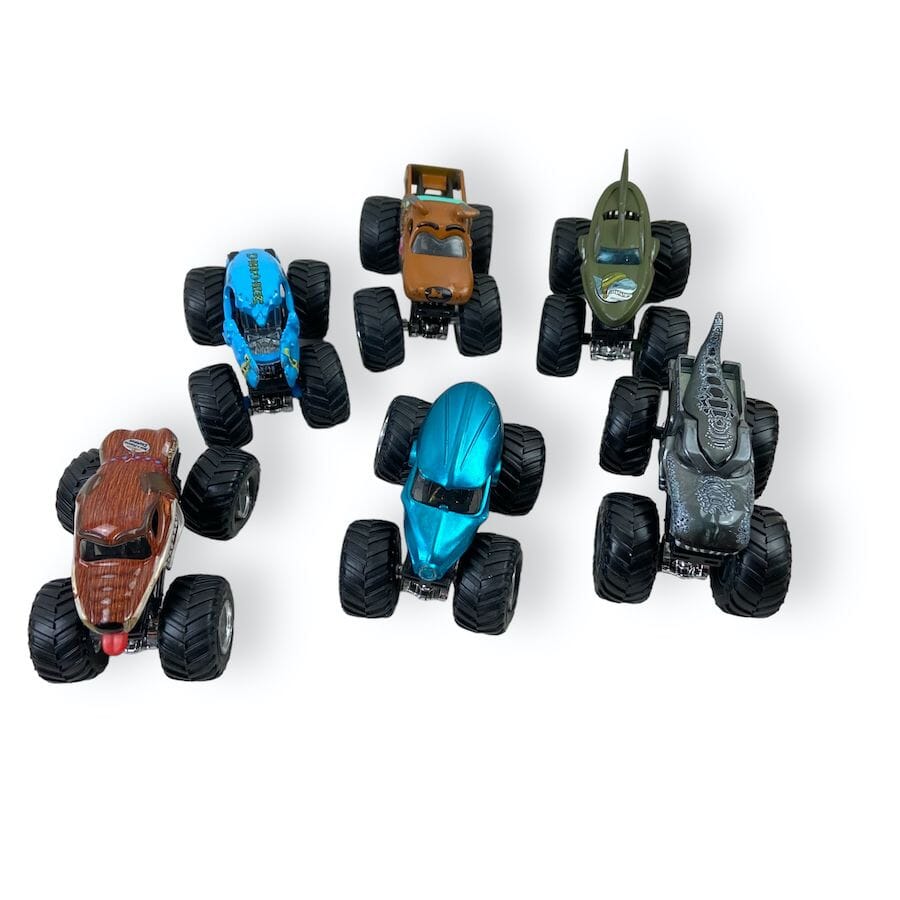 Hotwheels Monster Jam Truck Bundle Toys