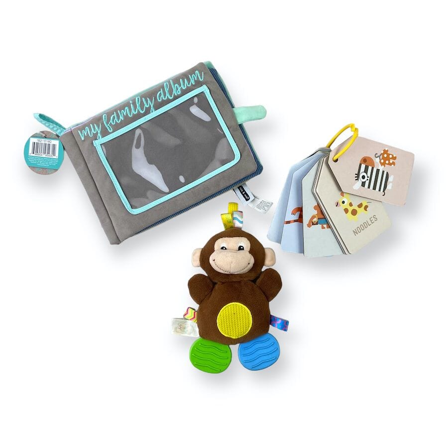 TOYCYCLE - Infant Toy and Photo Album Bundle