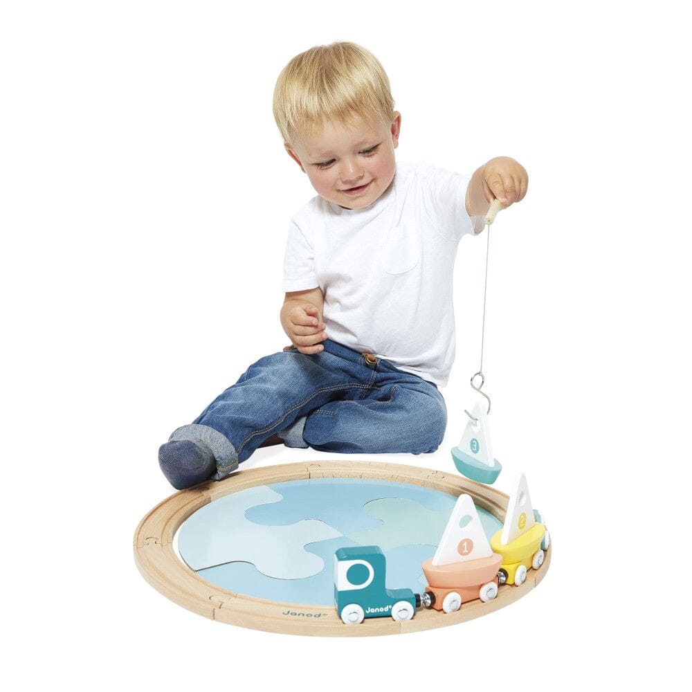 Janod Sailing Boat Circuit Toys
