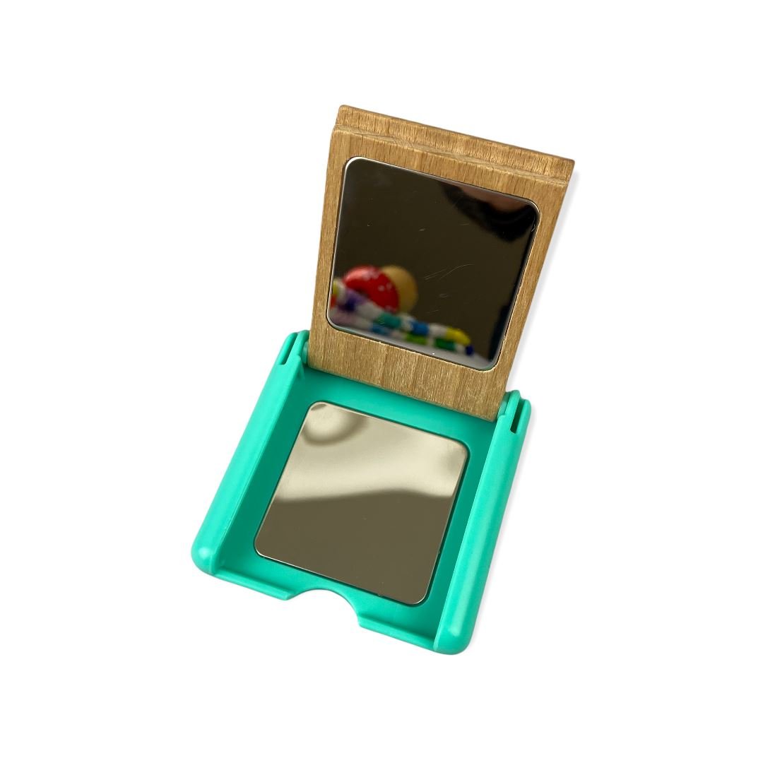 toycycle - Lovevery Compact Mirror