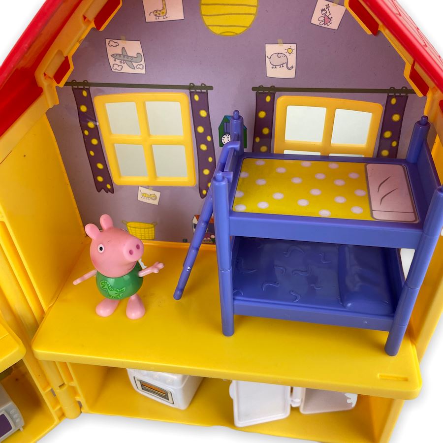 Peppa Pig's Foldable House Playset