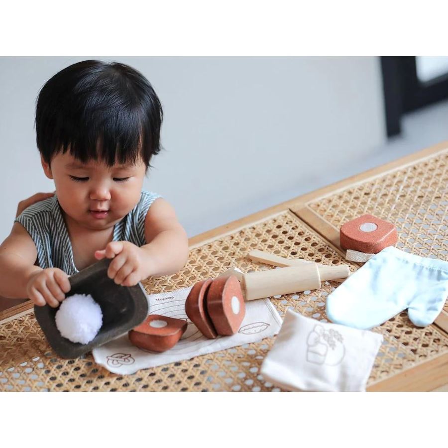PlanToys Bread Loaf Set Toys