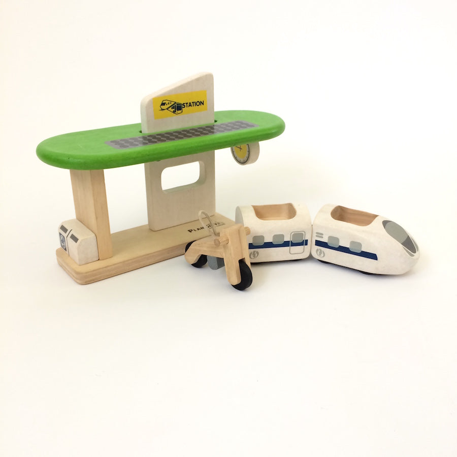 PlanToys Eco Train Station