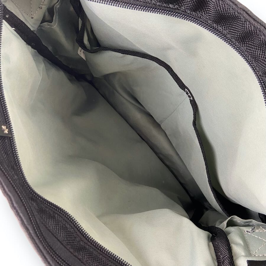 Skip Hop Messenger Diaper Bag Diapering