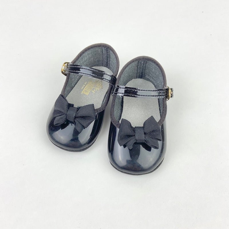 TOYCYCLE - Step & Stride Shoes Size 1
