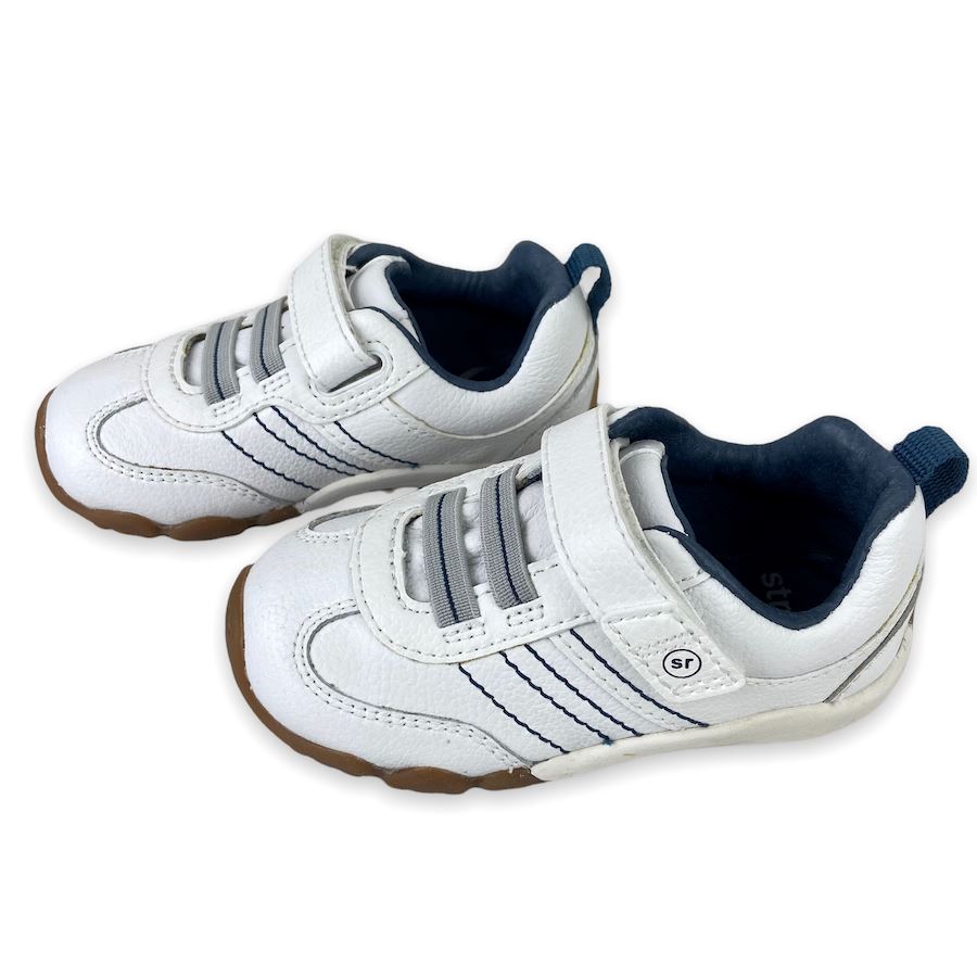 Stride Rite Prescott Sneakers 6M