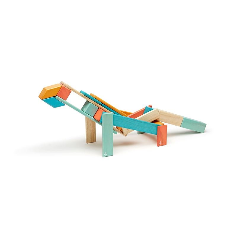 Tegu - 24 - Piece Set Magnetic Wooden Blocks Tegu Classics