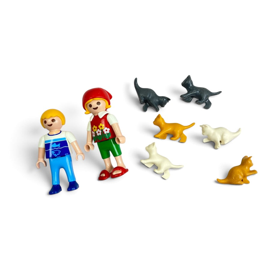 Playmobil Children with Kittens Set 4347