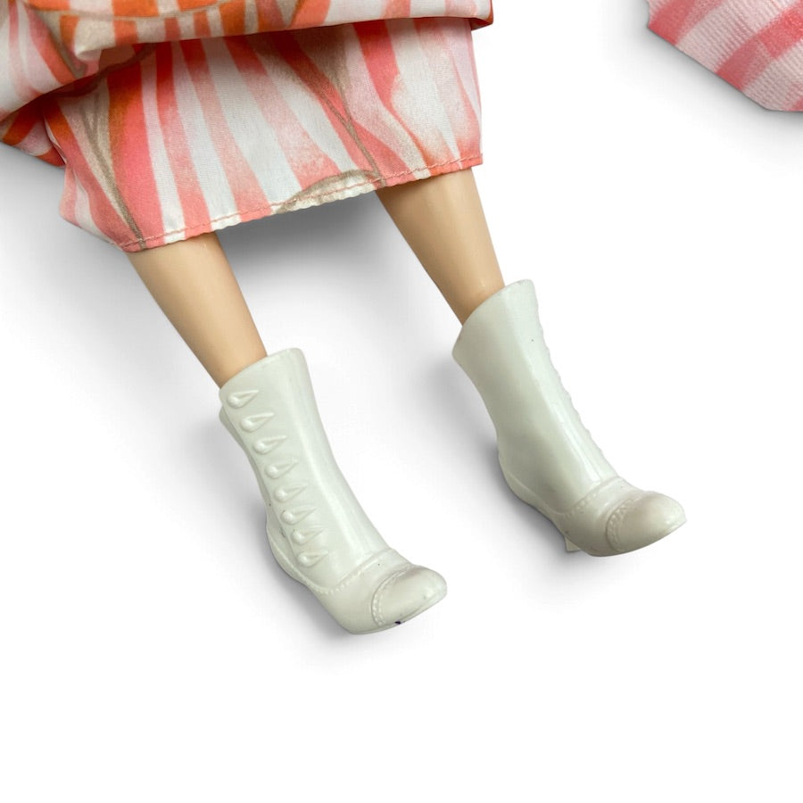Disney Mary Poppins Doll - Barbie Signature Collectible