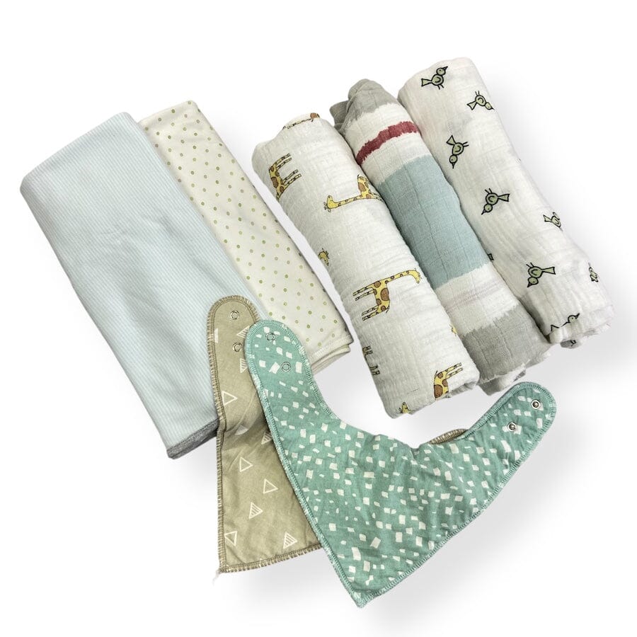 Baby Essentials - Swaddles & Bibs Bundle Baby & Toddler 
