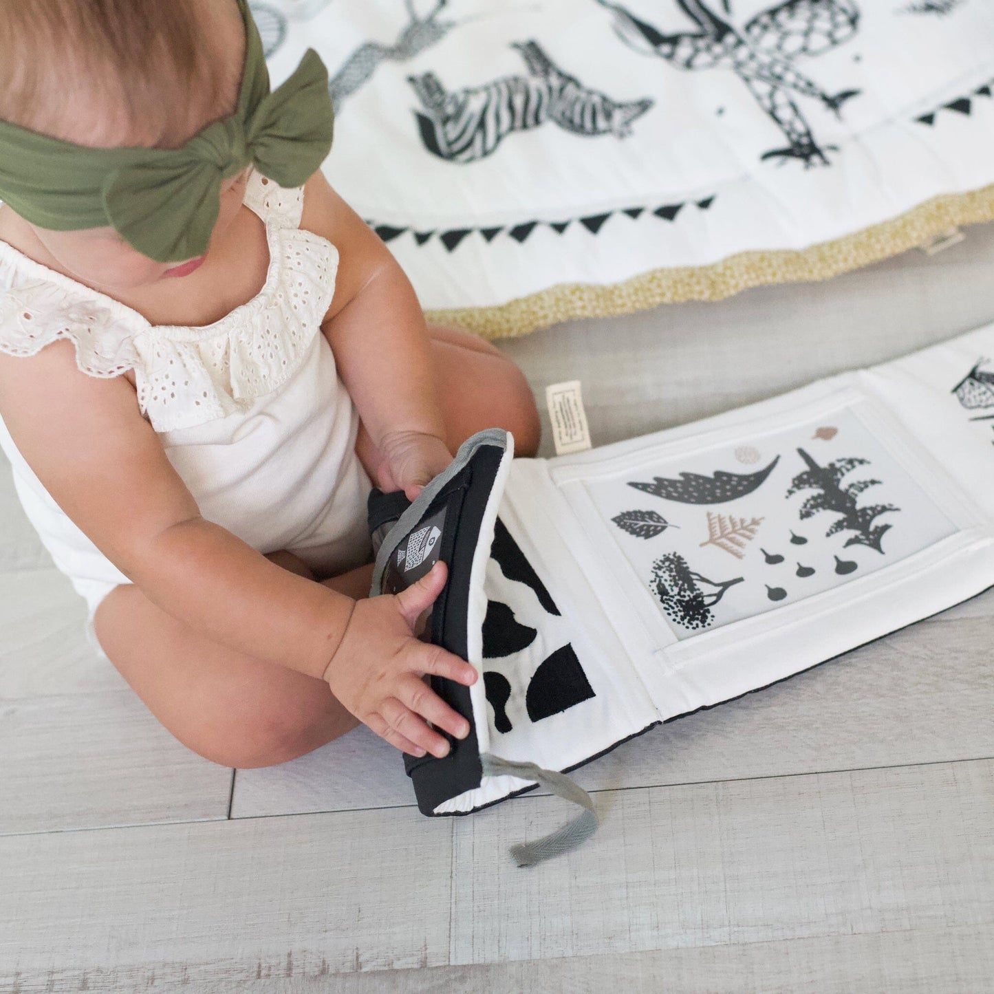 Baby Tummy Time Gallery with Mirror Baby & Toddler 