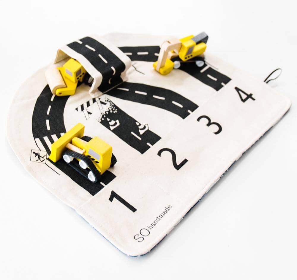 So Handmade Shop - Car Play Mat