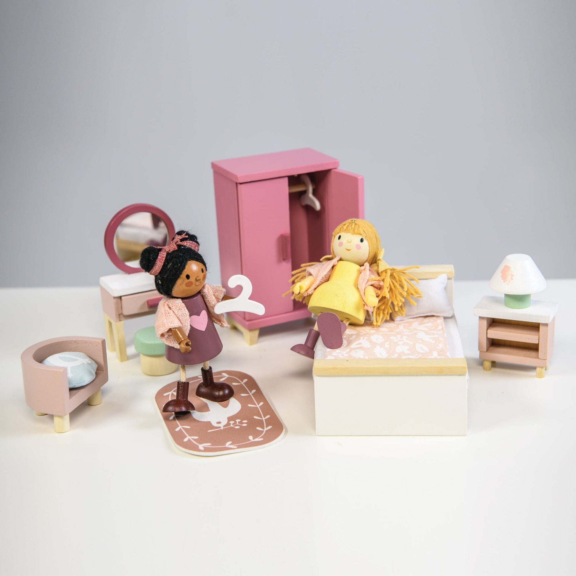 Tender Leaf - Dolls House Bedroom Furniture