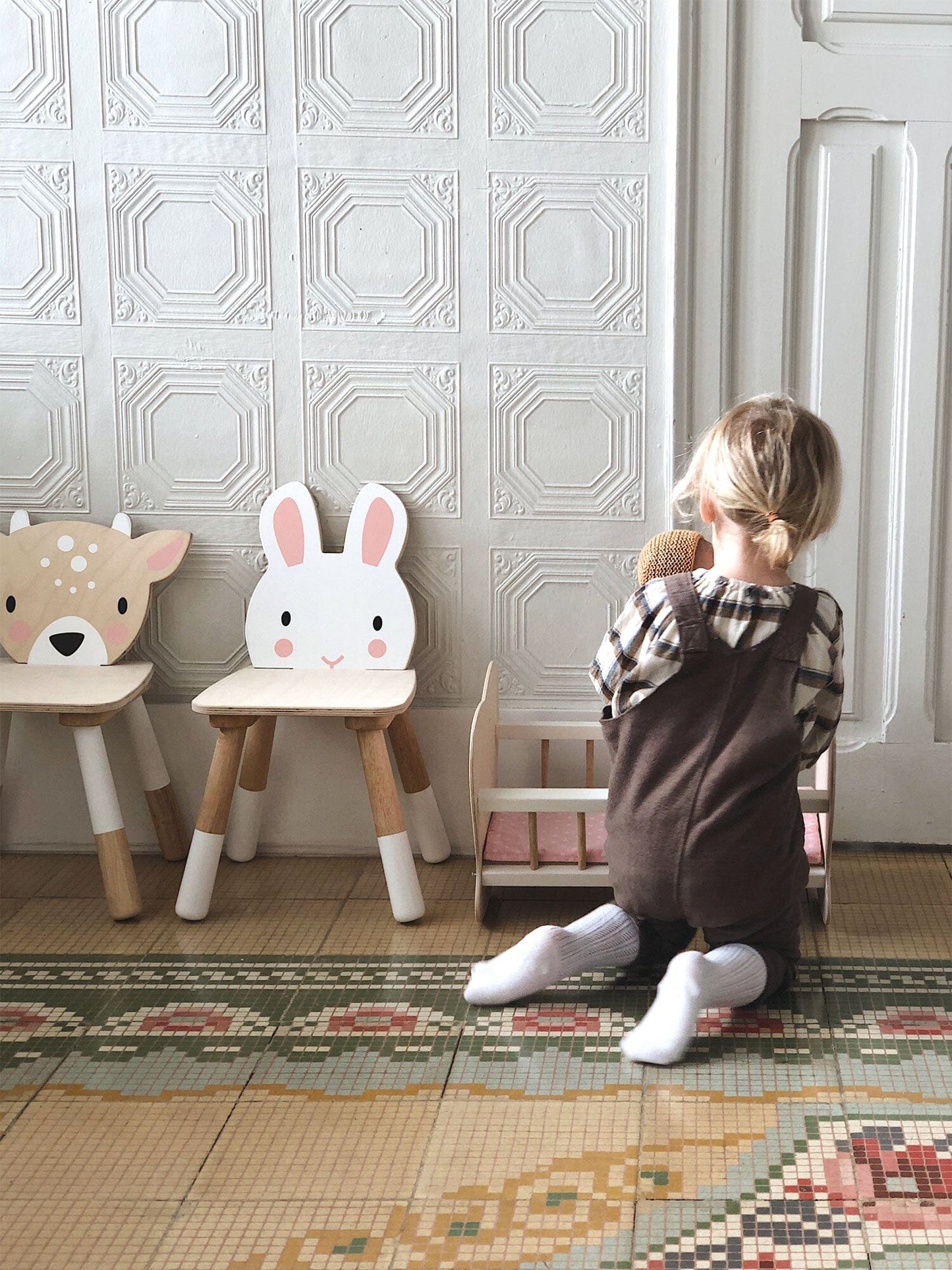 Tender Leaf - Forest Rabbit Chair