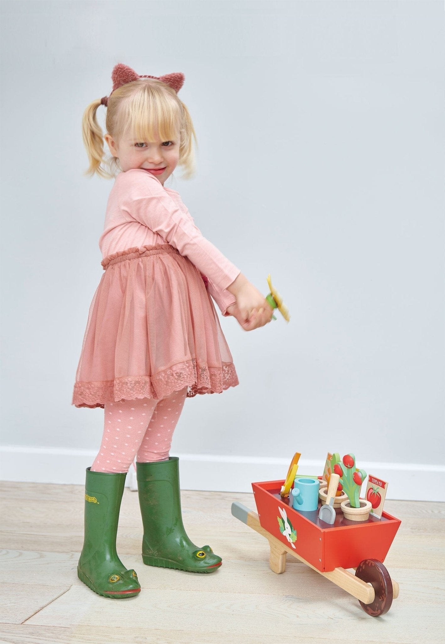 Tender Leaf - Garden Wheelbarrow Set