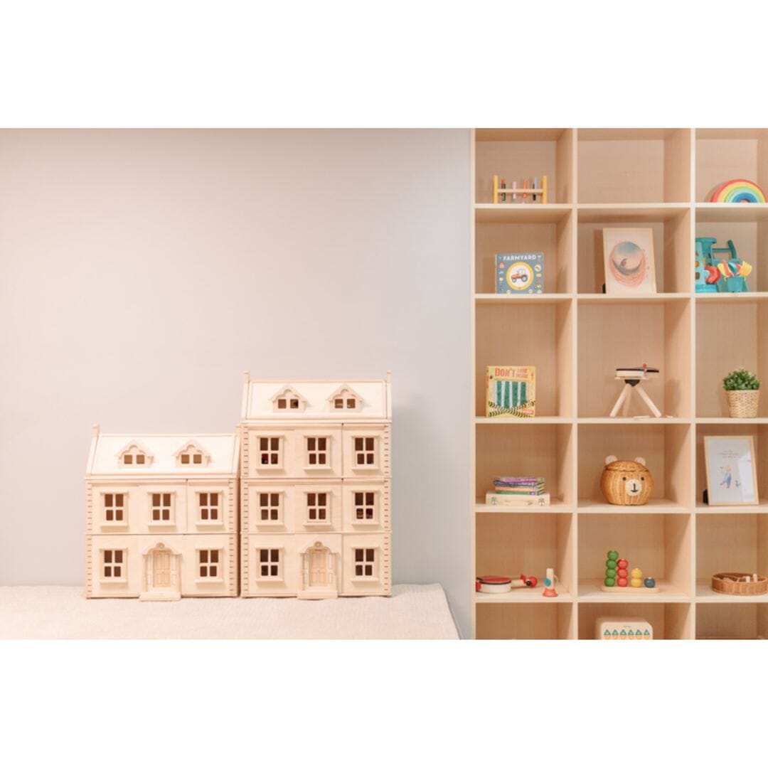 Grand Victorian Dollhouse 