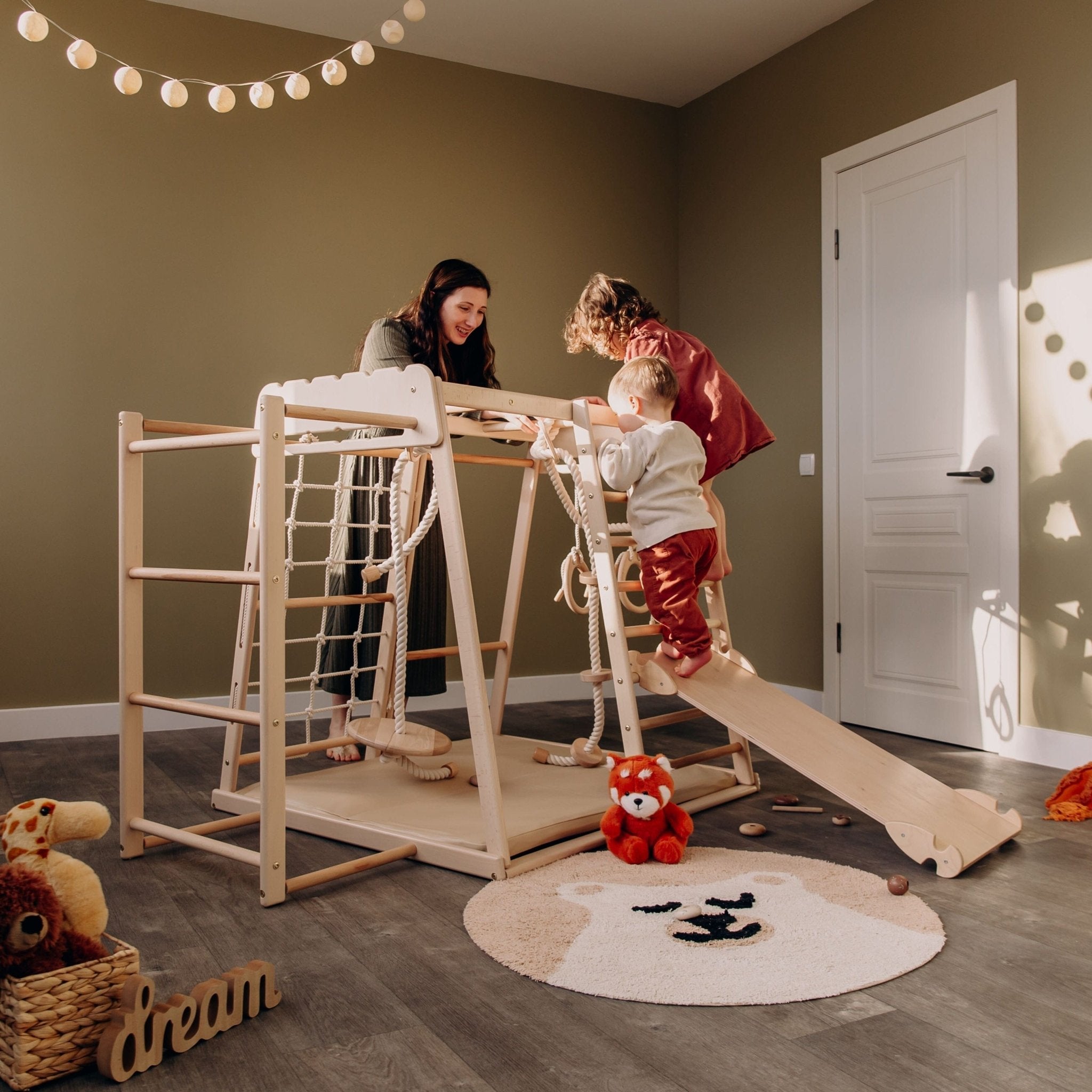 Wooden Jungle Gym Playset – Wood and Hearts – TOYCYCLE