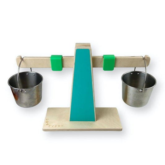 Lovevery Scale - Every Which Weigh Scale and Pails Toys 