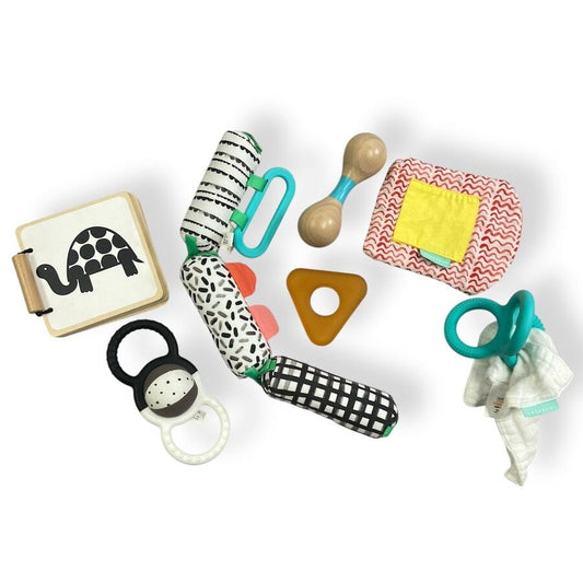 Lovevery - Lovevery Infant Toy Bundle - Looker & Charmer