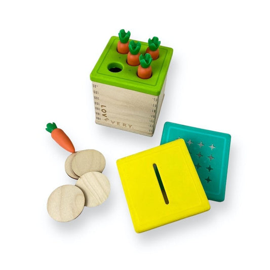 Lovevery - Lovevery Wooden Coin Bank and Carrot Counting Set