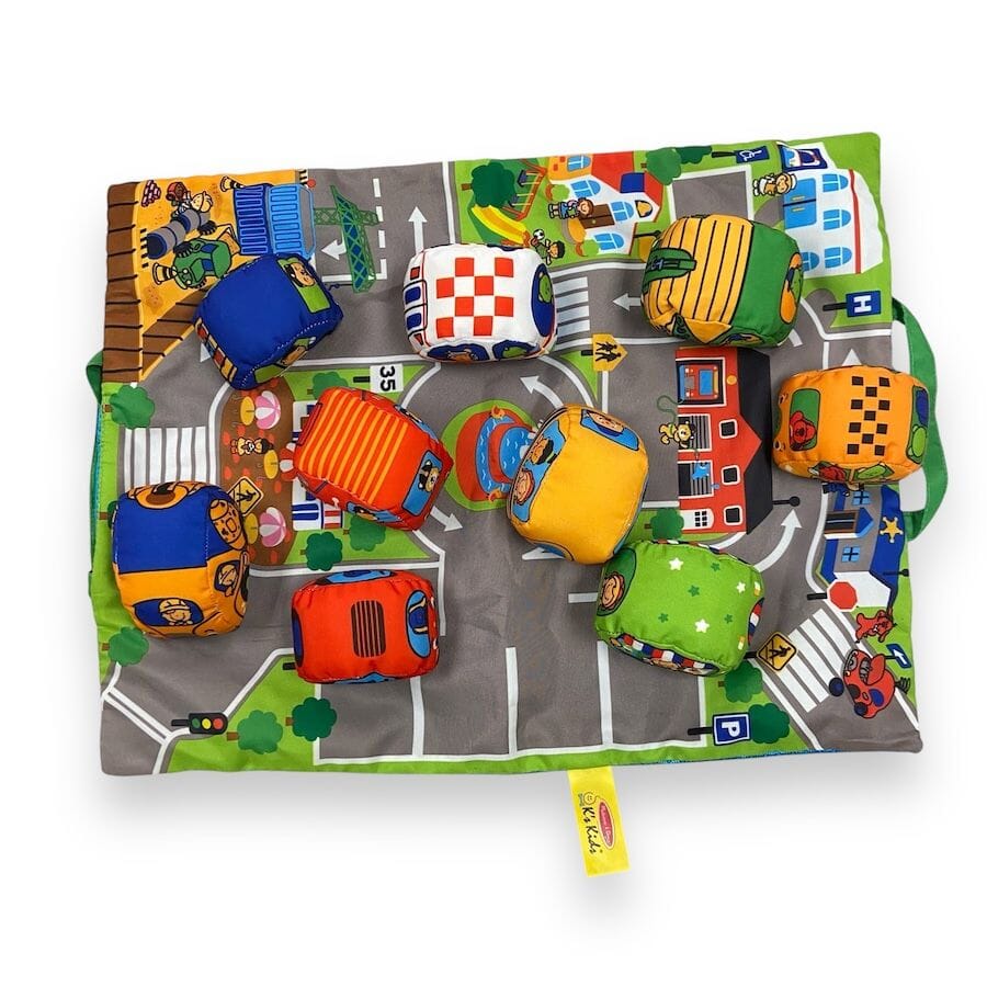 Melissa & Doug - Melissa & Doug Take Along Town Play Mat