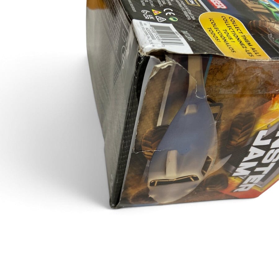 Monster Jam Megalodon Remote Control Monster Truck 1:24 6047110 - Damaged Box Toys 