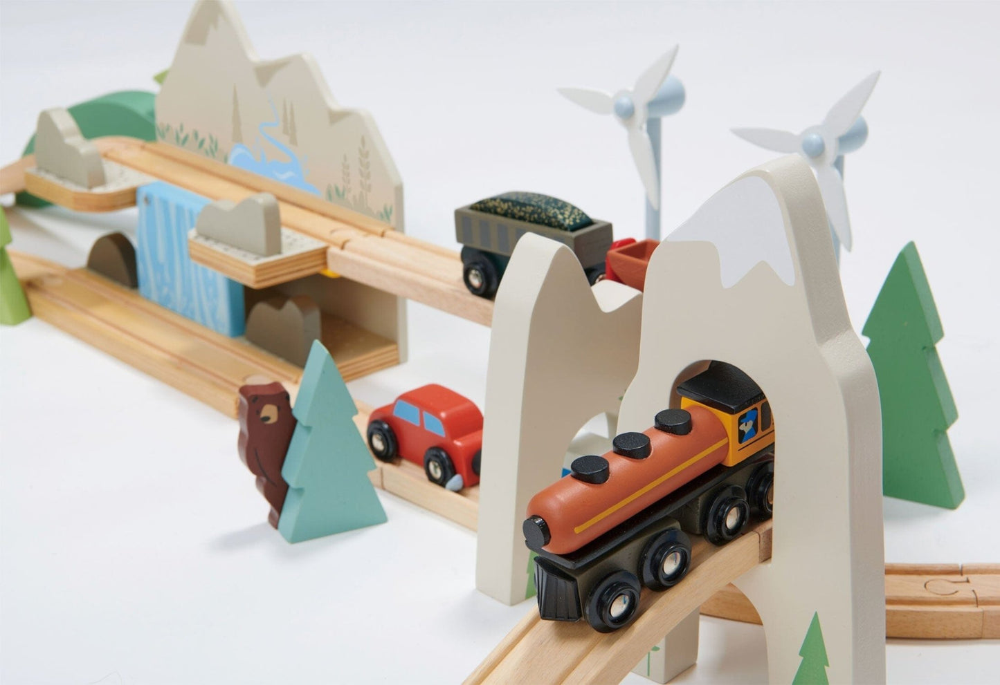 Tender Leaf - Mountain View Train Set