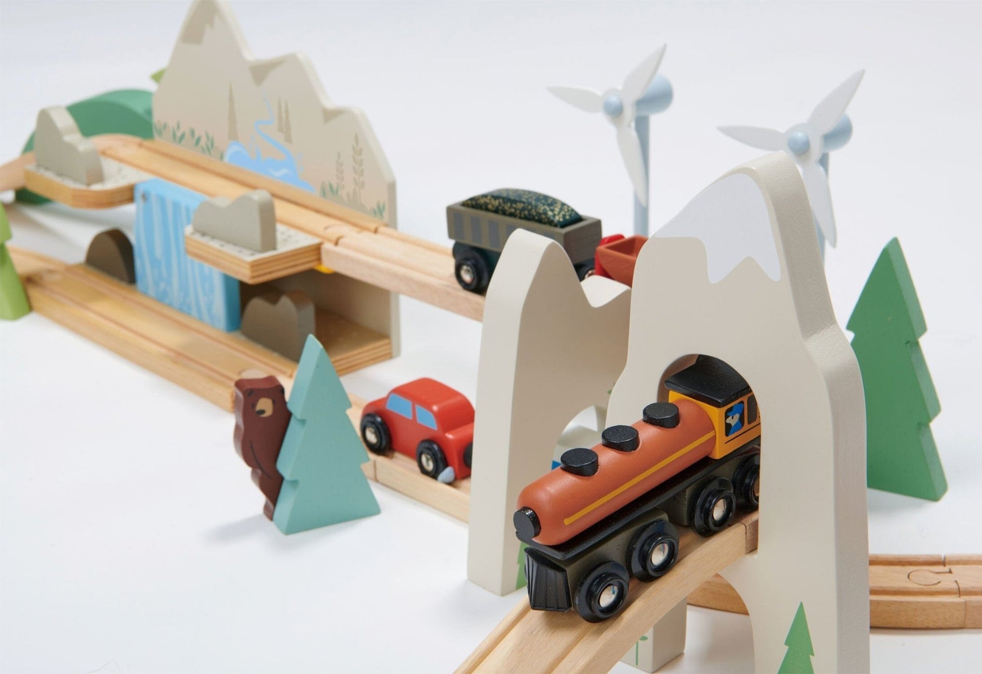 Tender Leaf - Mountain View Train Set