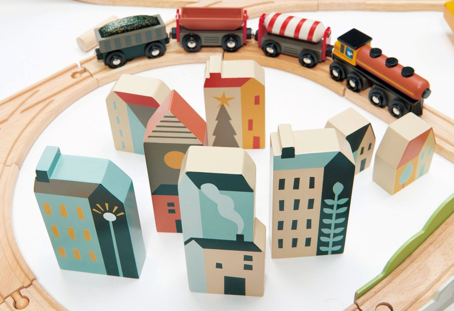Tender Leaf - Mountain View Train Set