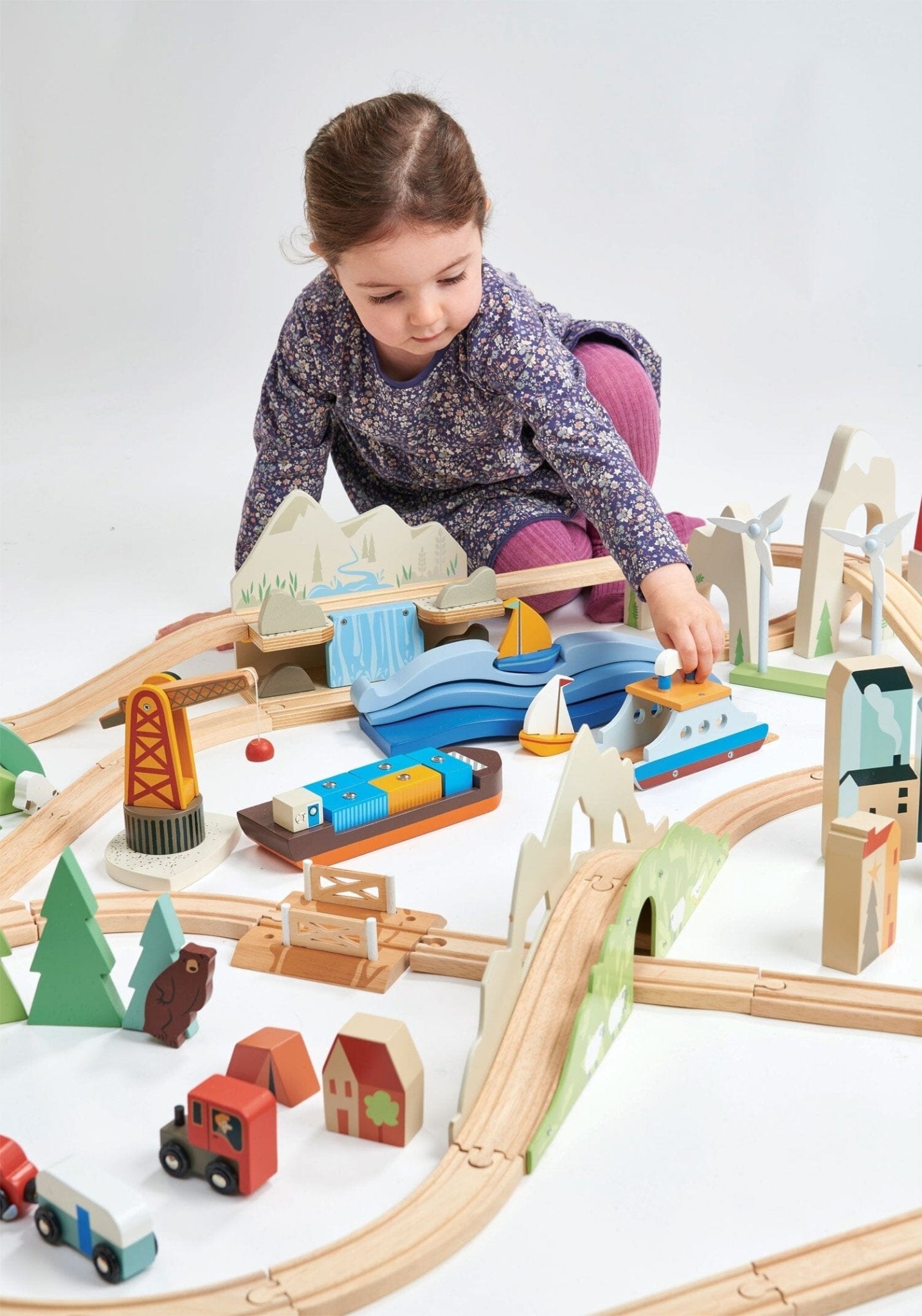 Tender Leaf - Mountain View Train Set