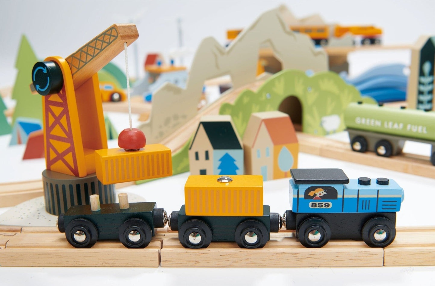 Tender Leaf - Mountain View Train Set