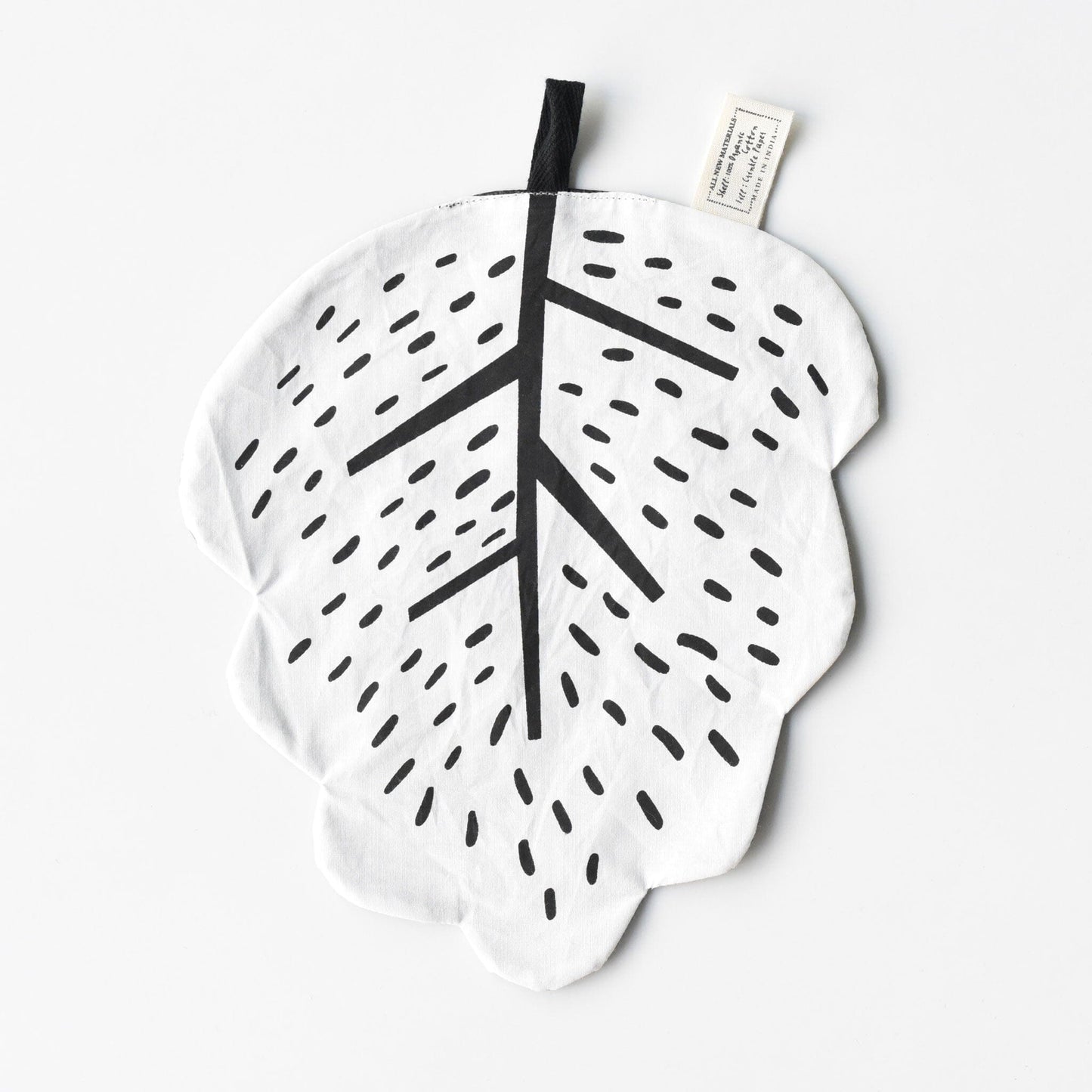 Wee Gallery - Organic Crinkle Toy - Leaf