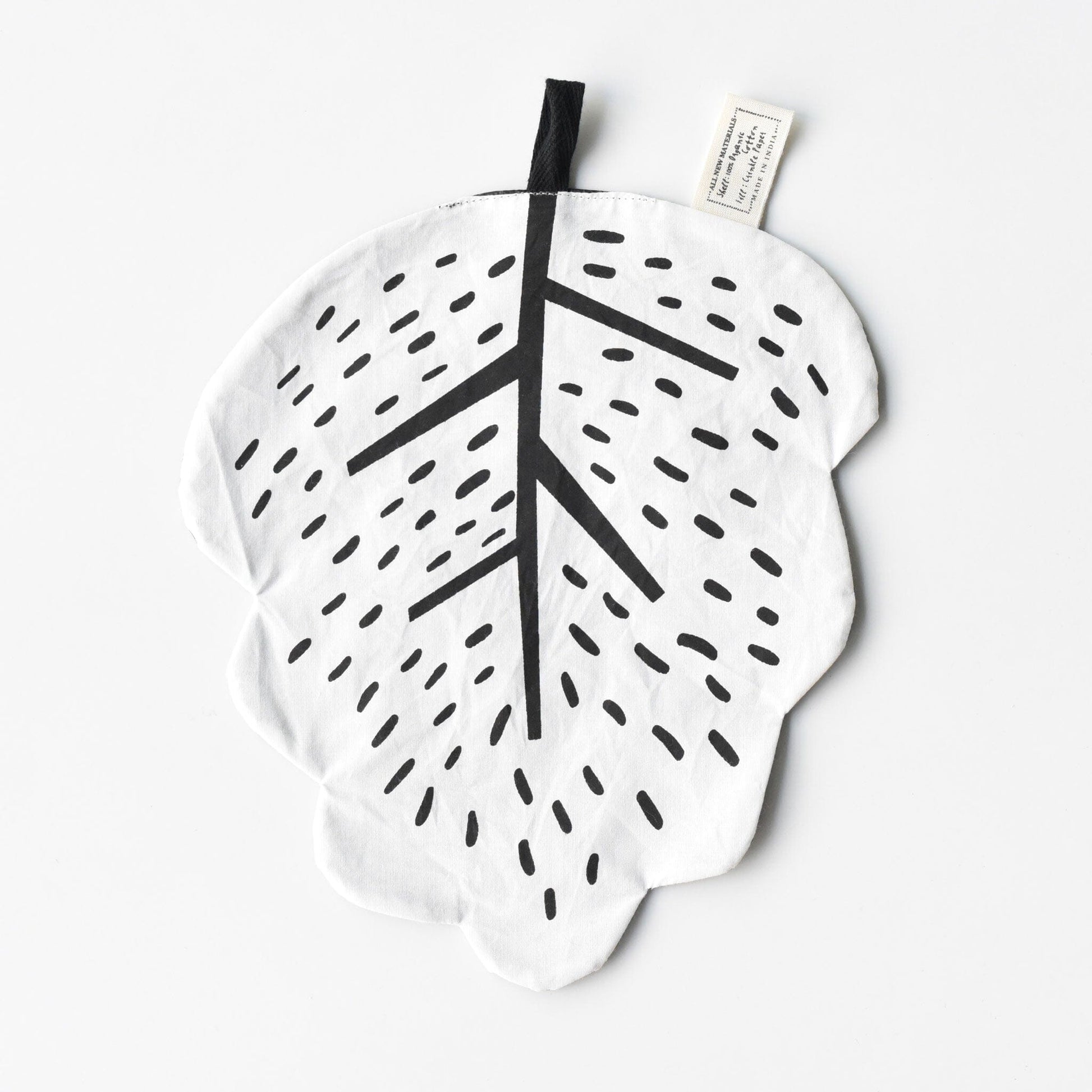 Wee Gallery - Organic Crinkle Toy - Leaf