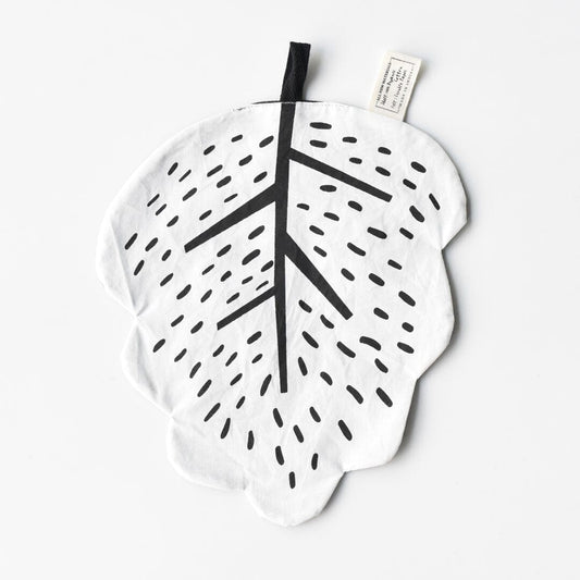 Wee Gallery - Organic Crinkle Toy - Leaf