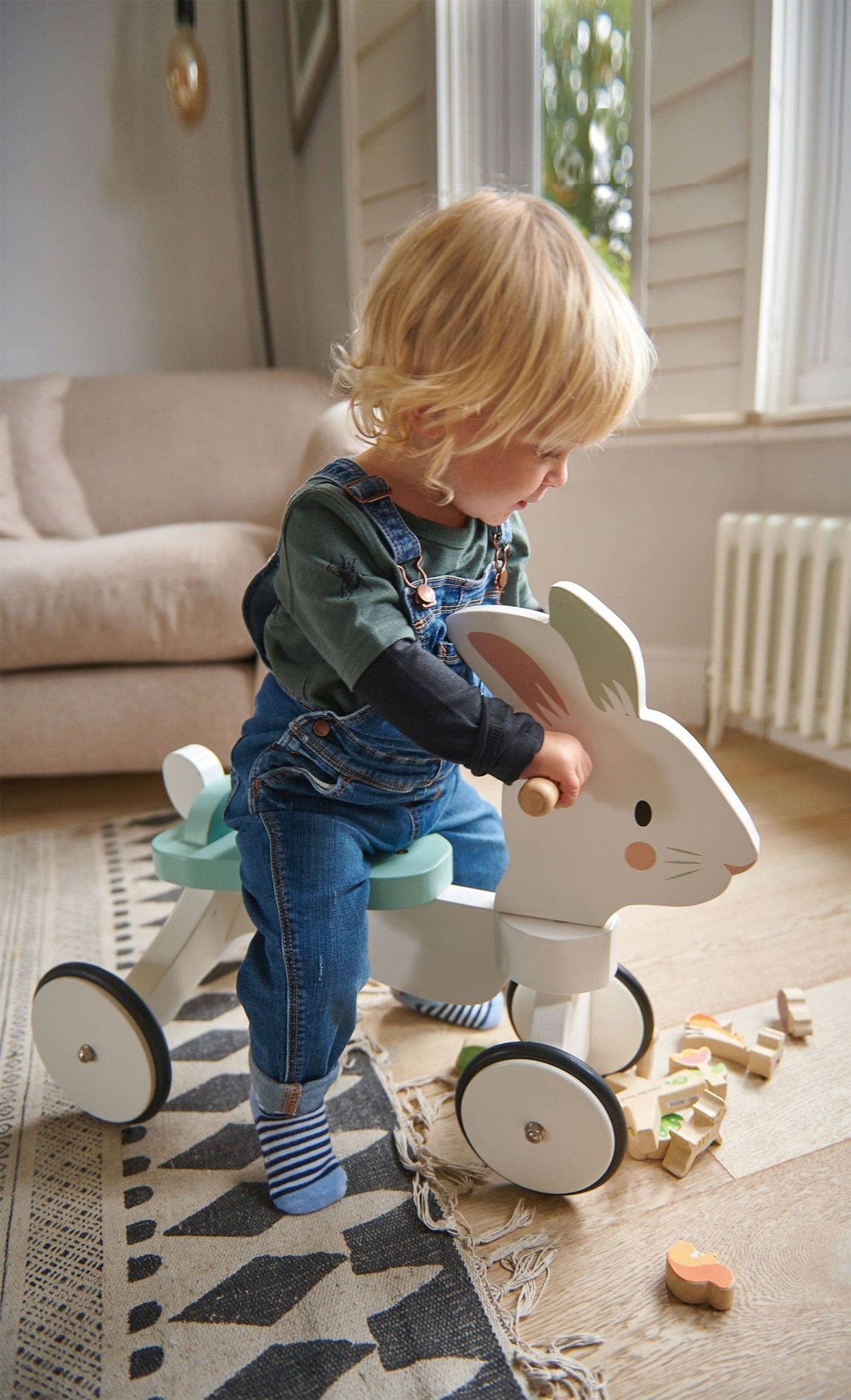 Tender Leaf - Running Rabbit Ride On