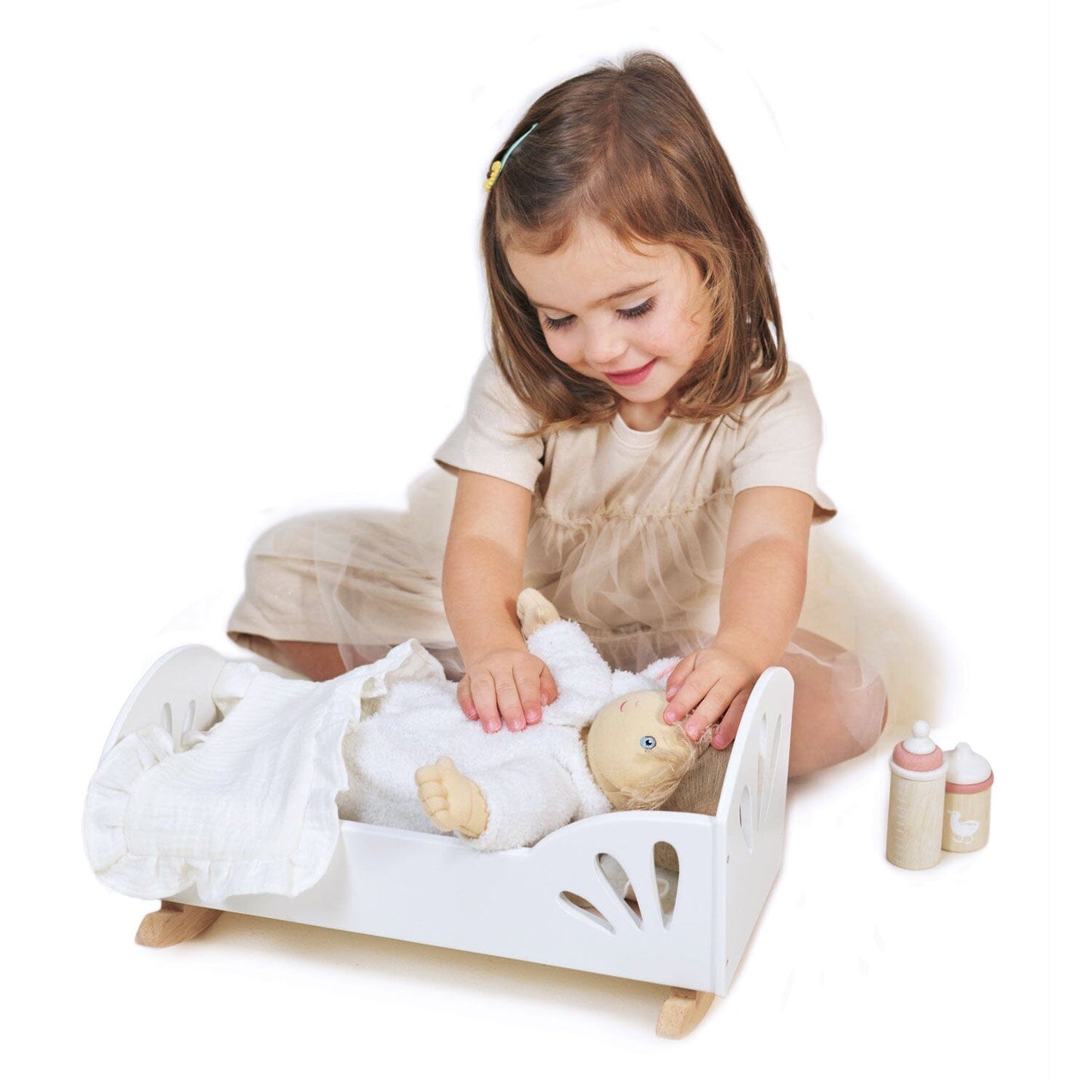 Tender Leaf - Sweet Swan Dolly Bed