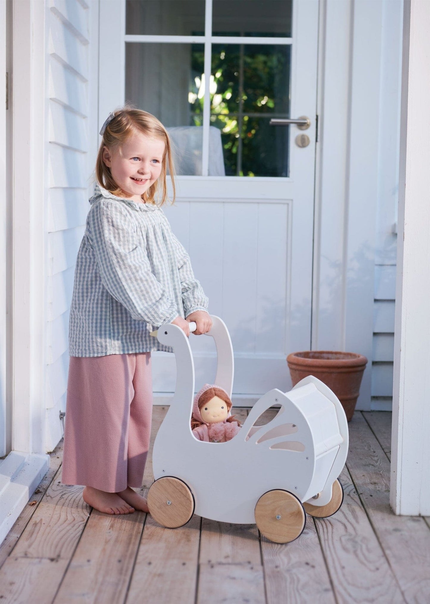 Tender Leaf - Sweet Swan Pram