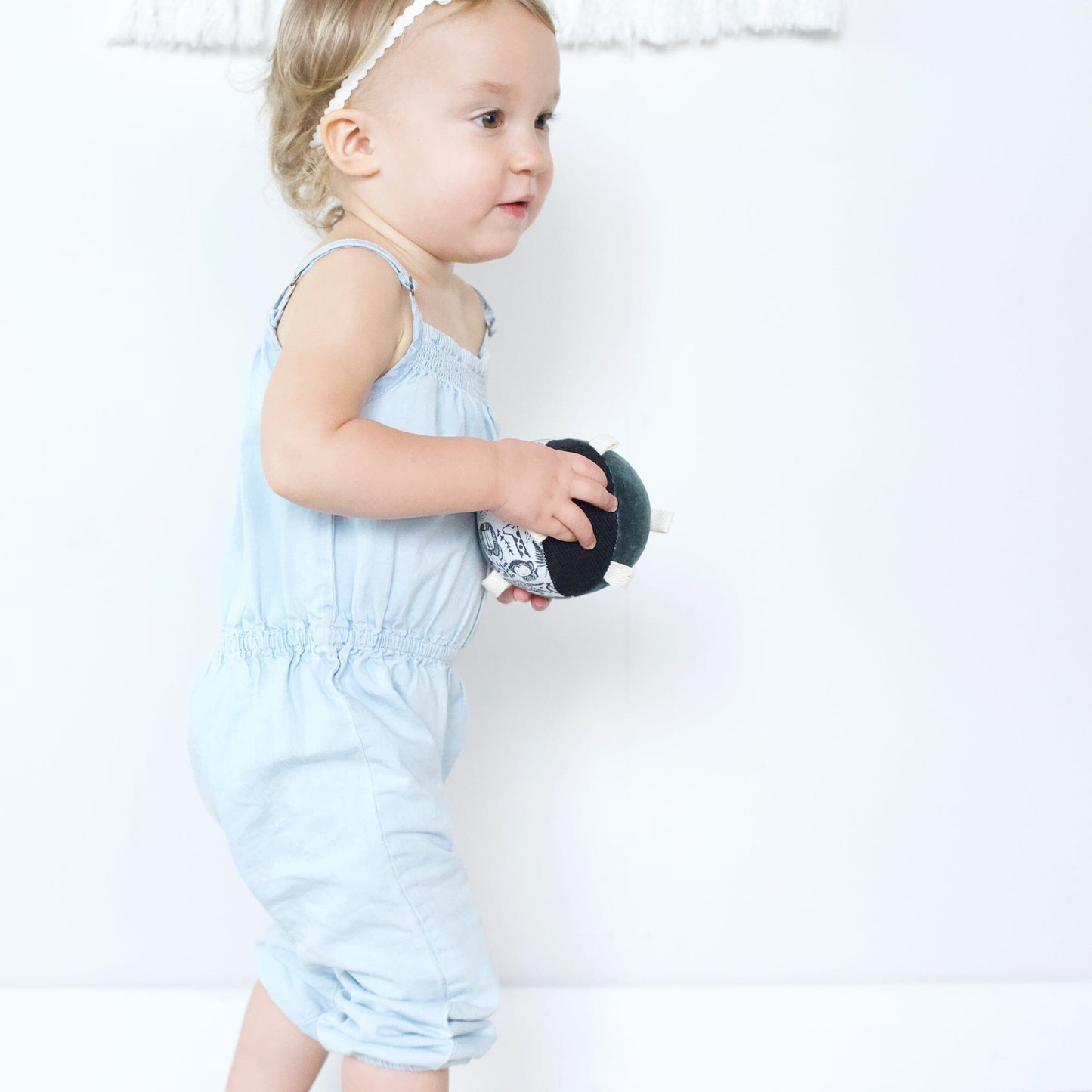 Wee Gallery - Taggy Ball with Rattle - Wild