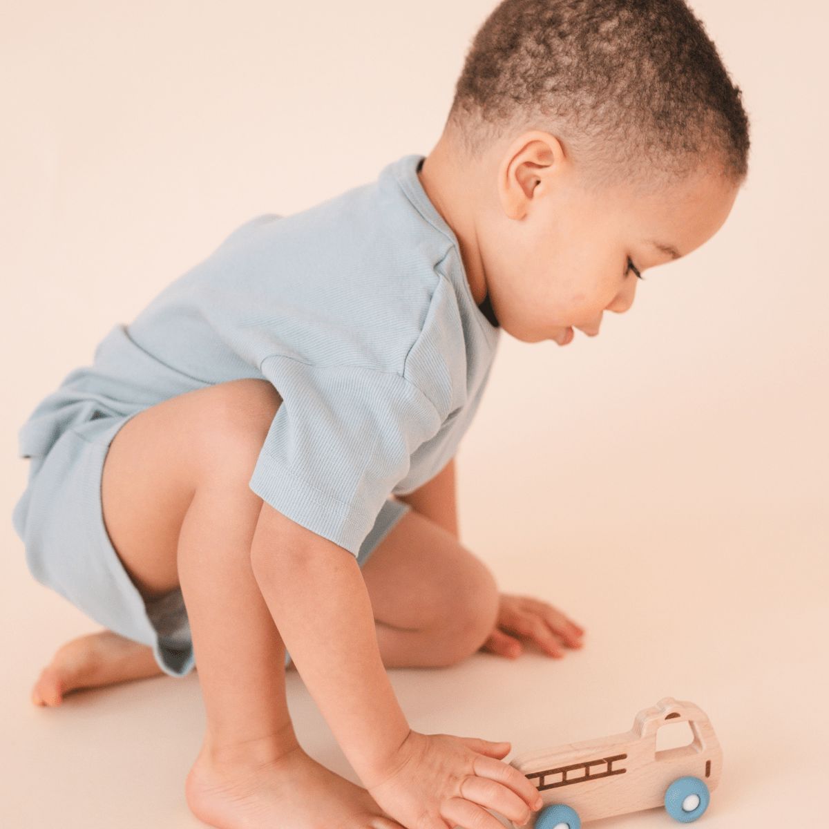 bug + bean kids - Wheelies - Fire Engine