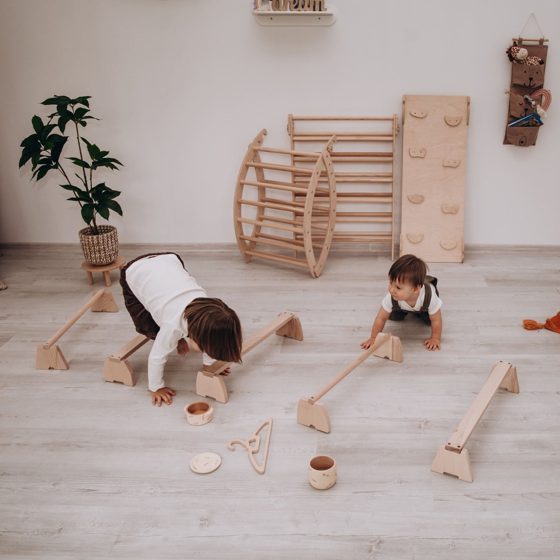 woodandhearts - Wooden Balance Beam Set