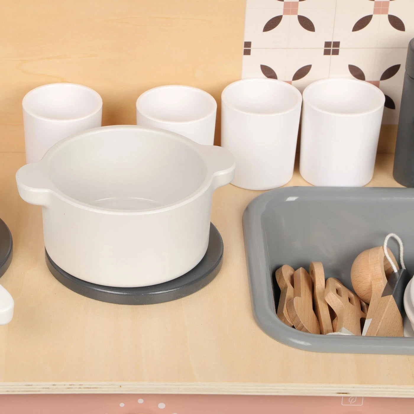 Wooden Play Kitchen And Accessories Toys 