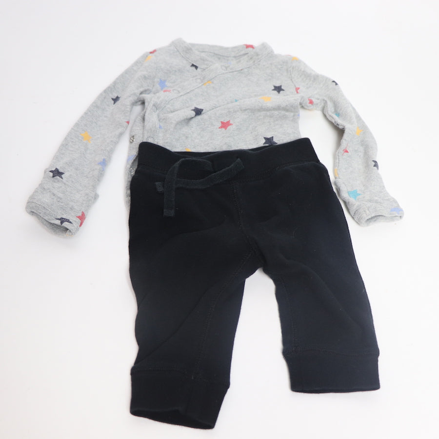 Baby Gap and Old Navy Knit Outfit 3-6M 