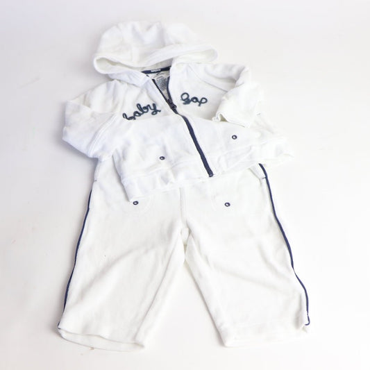 TOYCYCLE - Baby Gap Velour Sweatsuit Size 3 - 6M