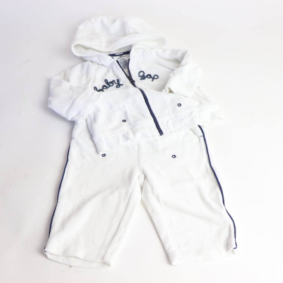 Baby Gap Velour Sweatsuit Size 3-6M 